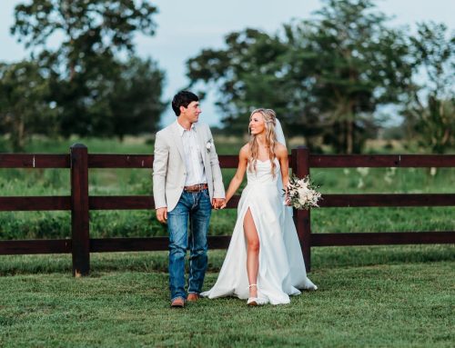 Rustic Charm Meets Southern Elegance at The Hitchin Post – Wedding Venue Near Broken Bow, OK